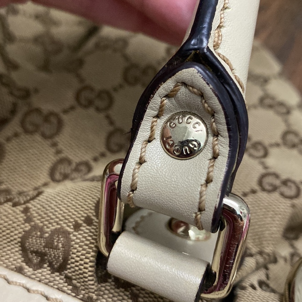 Authentic Gucci Sukey crossbody shoulder purse. - Picture 6 of 17